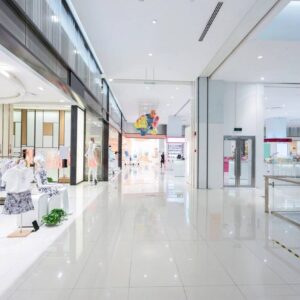 Aakarshan Statement Piece: Regal Adornment